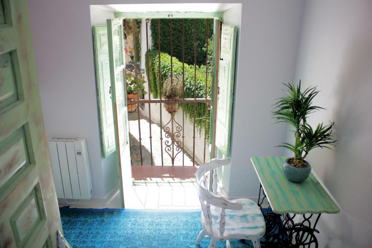 Riad Puertas Del Albaicin Granada Exterior photo